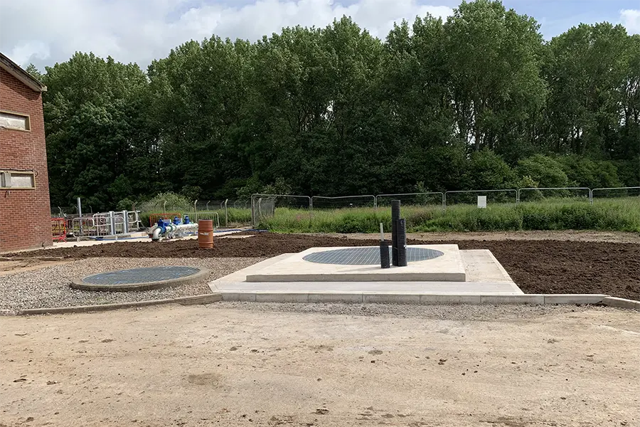 Finishing touches on an EI Groundwork site